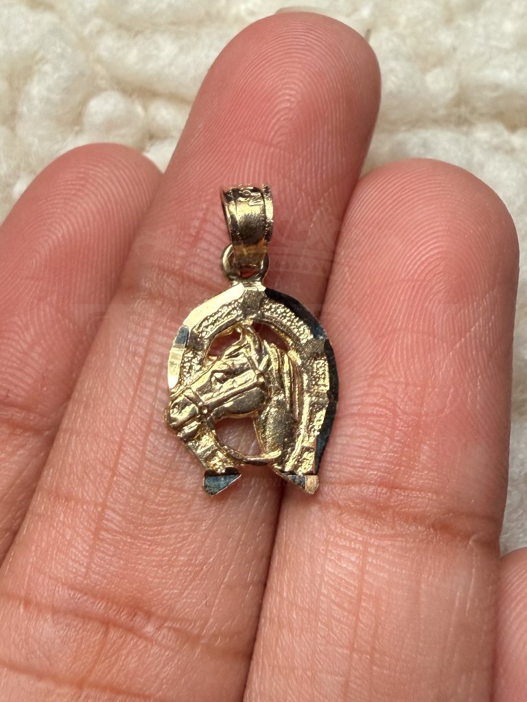 14k Yellow Gold Lucky Horse Shoe Pendant